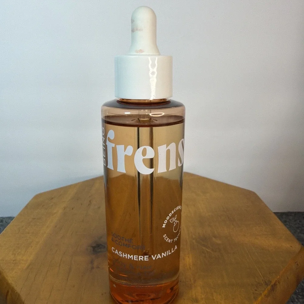 Being‎ Frenshe Hair Radiance Oil 4 Fl Oz Vegan Cruelty Free Cozy Vanilla Scent